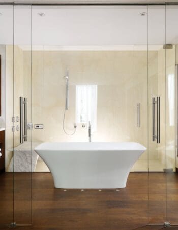 imgi_113_mhpmc-bathroom-0033-hor-clsc
