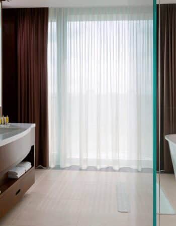 imgi_63_mhpmc-bathroom-0032-hor-wide