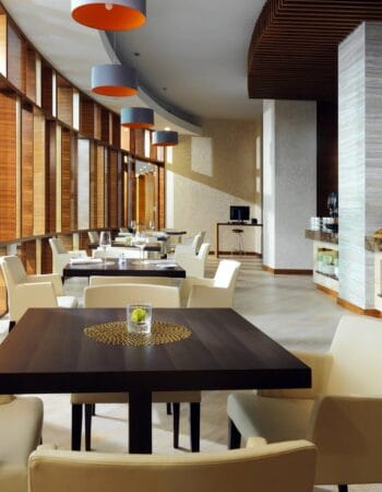 imgi_65_mhpmc-lounge-0034-hor-wide