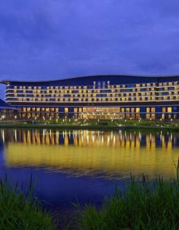 imgi_87_mhpmc-exterior-0011-hor-clsc